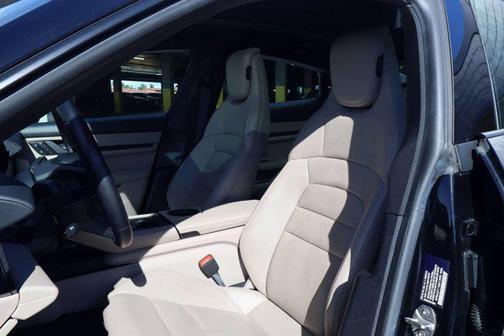 2022 Porsche Taycan RWD