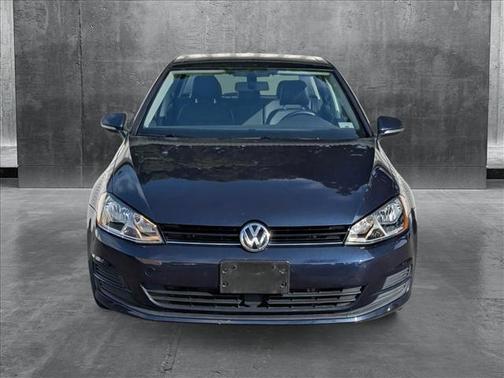 2017 Volkswagen Golf TSI S 4-Door