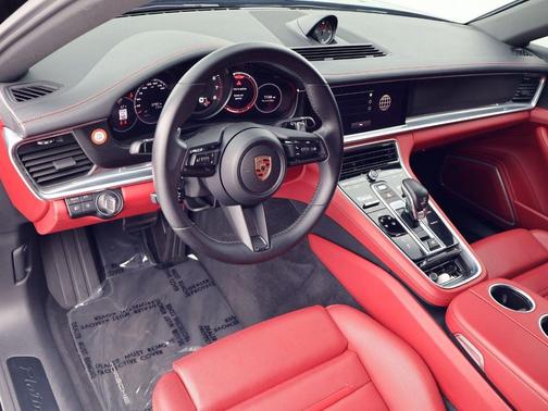 Black 2023 Porsche Panamera 4