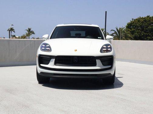 White 2025 Porsche Macan Macan