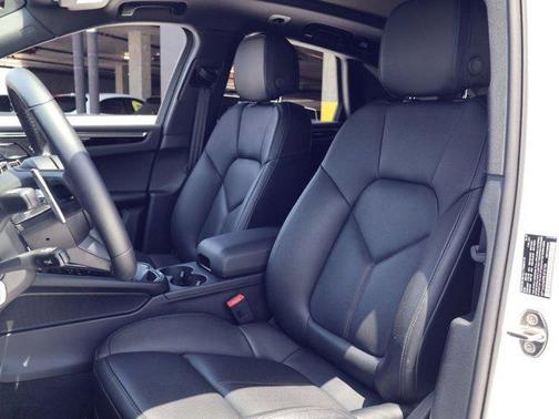 White 2025 Porsche Macan Macan