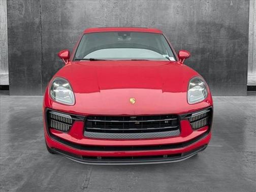 2022 Porsche Macan Base