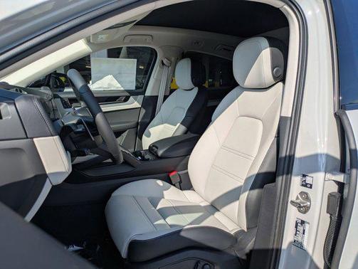 2026 Porsche Cayenne Cayenne E-Hybrid