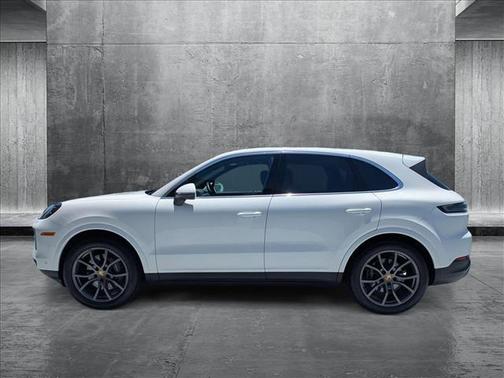 2024 Porsche Cayenne AWD
