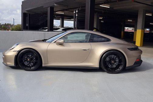 2023 Porsche 911 GT3 w/Touring Package