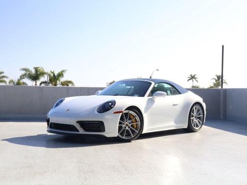 Carrara White Metallic 2022 Porsche 911 Carrera 4 GTS