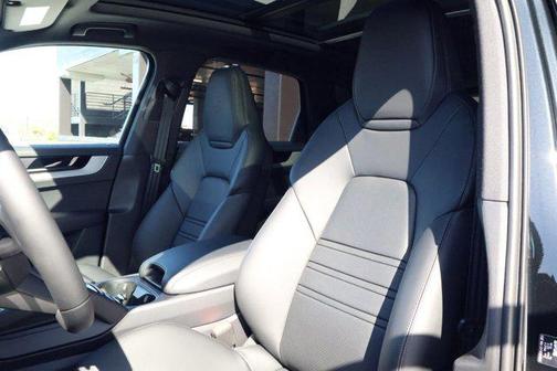 2026 Porsche Cayenne Cayenne E-Hybrid