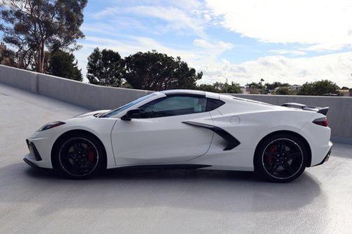 2022 Chevrolet Corvette Stingray w/3LT