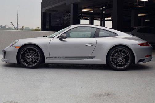 2019 Porsche 911 Carrera T
