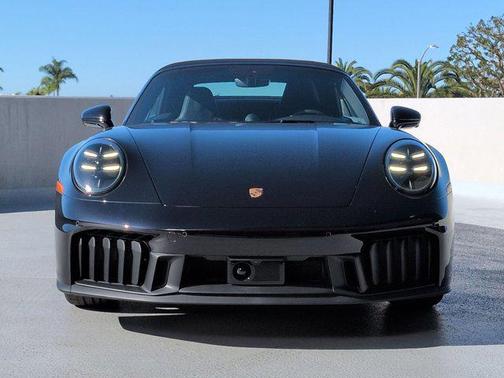 2026 Porsche 911 Carrera GTS