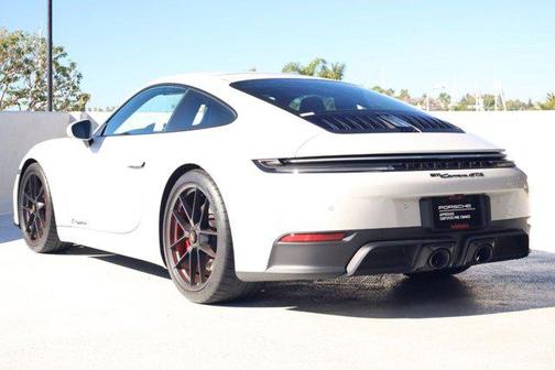 2026 Porsche 911 Carrera GTS