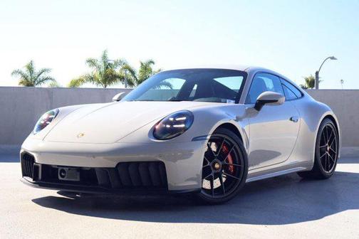 2026 Porsche 911 Carrera GTS