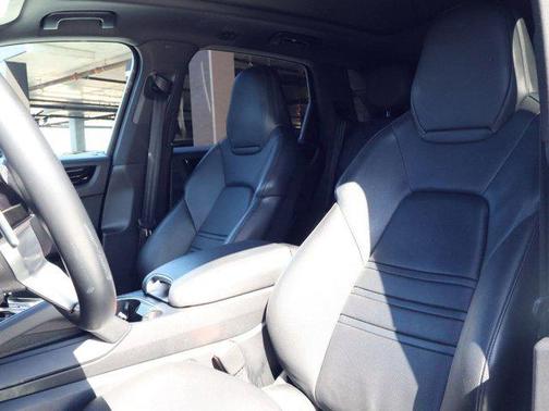 2020 Porsche Cayenne Cayenne