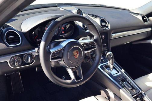 2024 Porsche 718 Boxster S