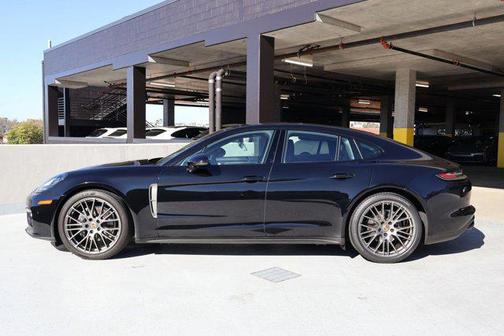 2023 Porsche Panamera 4