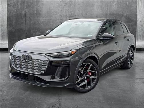 2025 Audi SQ6 e-tron Premium Plus quattro