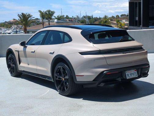 Coffee Beige Metallic 2024 Porsche Taycan Turbo