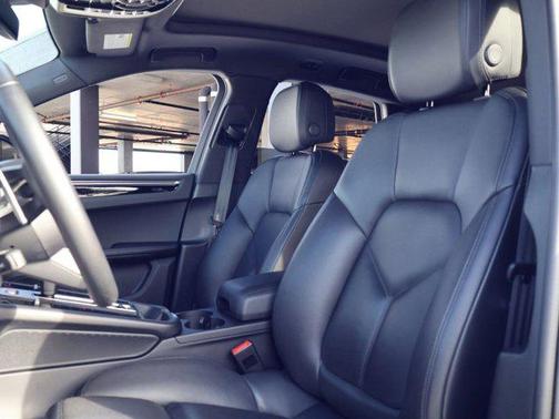 2024 Porsche Macan Macan