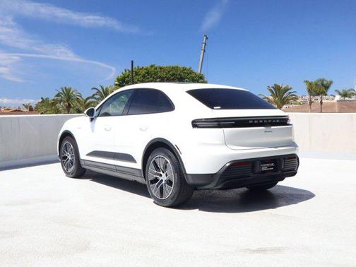 White 2025 Porsche Macan Macan Electric
