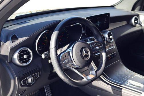 2023 Mercedes-Benz GLC 300 4MATIC Coupe