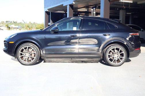 2022 Porsche Cayenne Platinum Edition