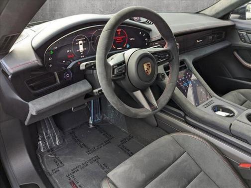 2024 Porsche Taycan GTS