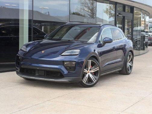 2025 Porsche Macan 4S