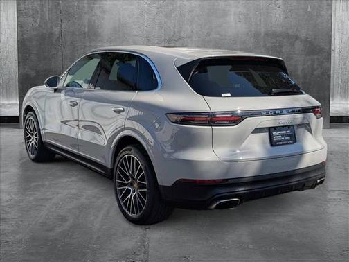 2022 Porsche Cayenne AWD