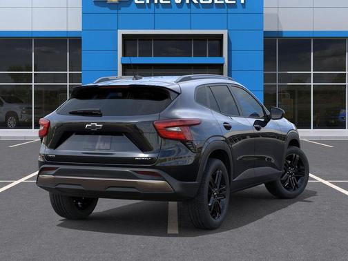 Mosaic Black Metallic 2026 Chevrolet Trax ACTIV