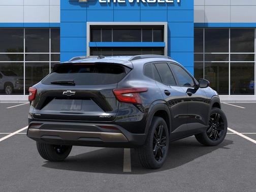 Mosaic Black Metallic 2026 Chevrolet Trax ACTIV