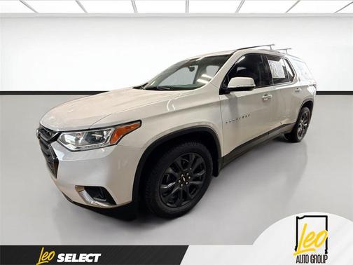 Summit White 2019 Chevrolet Traverse RS