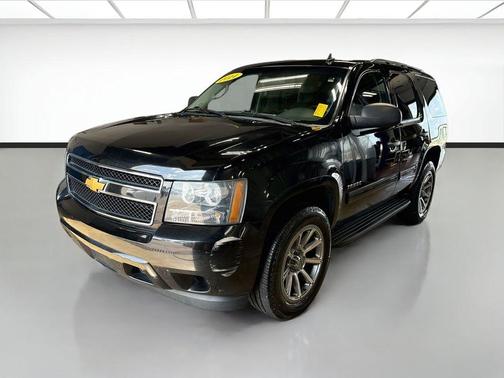 Black 2014 Chevrolet Tahoe LS