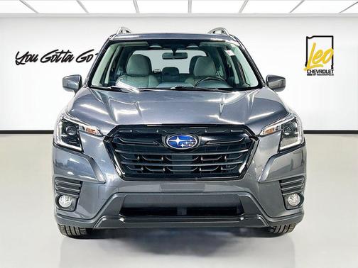 Magnetite Gray Metallic 2023 Subaru Forester 2.5i Premium