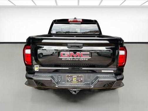 Onyx Black 2025 GMC Canyon Elevation