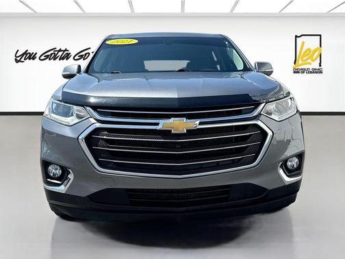 Satin Steel Metallic 2021 Chevrolet Traverse LT Cloth