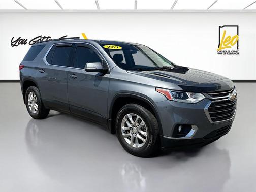 Satin Steel Metallic 2021 Chevrolet Traverse LT Cloth