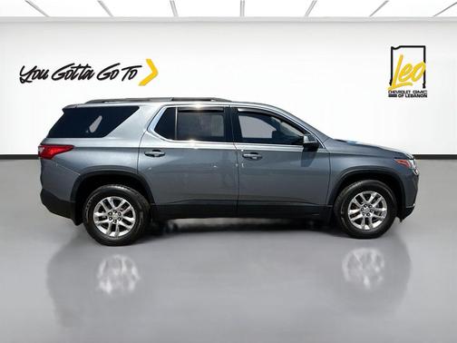 Satin Steel Metallic 2021 Chevrolet Traverse LT Cloth