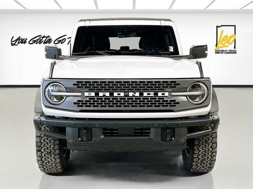 Oxford White 2024 Ford Bronco Badlands