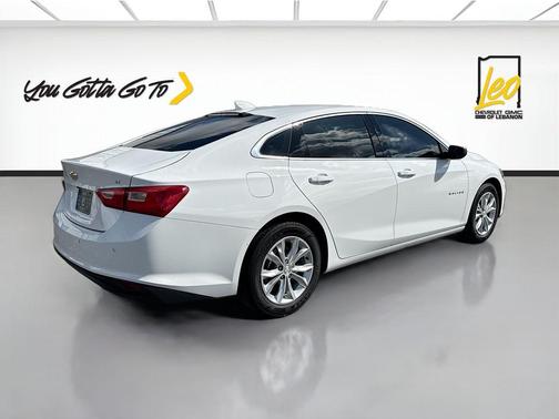 Summit White 2024 Chevrolet Malibu LT