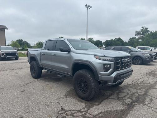 Sterling 2024 GMC Canyon AT4X