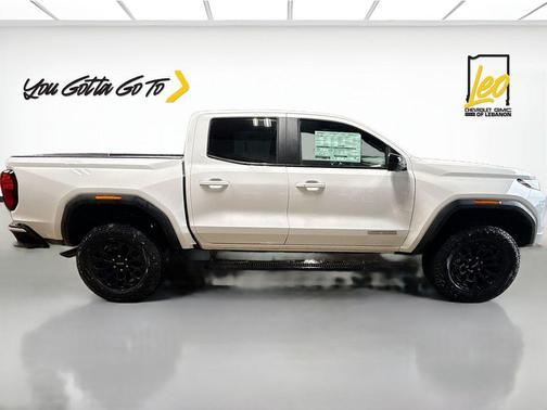 Summit White 2026 GMC Canyon Elevation