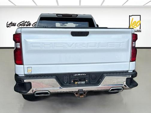 Summit White 2021 Chevrolet Silverado 1500 LT