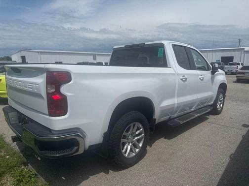 Summit White 2021 Chevrolet Silverado 1500 LT