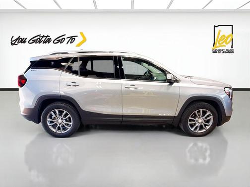 Sterling 2024 GMC Terrain SLT