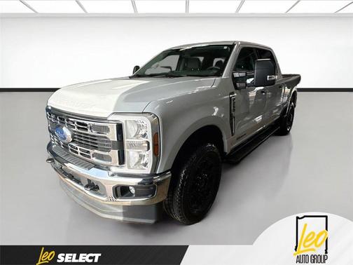 Avalanche 2026 Ford F-250 XLT