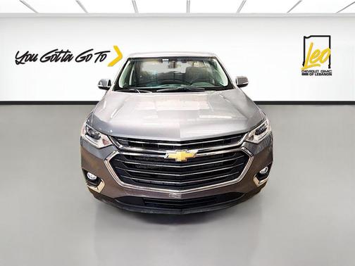 Satin Steel Metallic 2021 Chevrolet Traverse LT Cloth