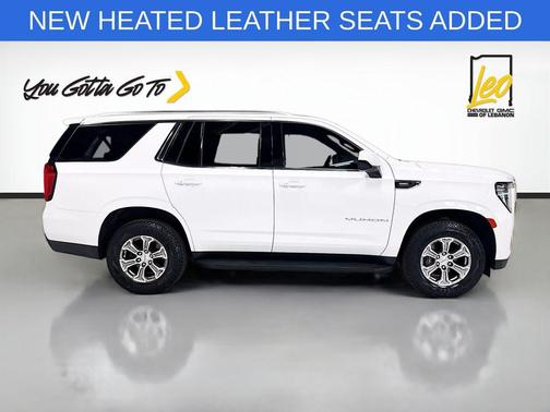 White 2022 GMC Yukon SLE