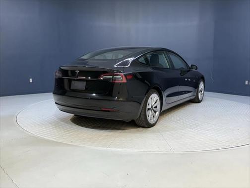2022 Tesla Model 3 Standard Range