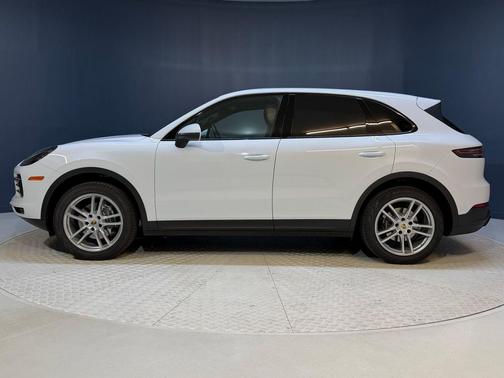 White 2019 Porsche Cayenne Cayenne
