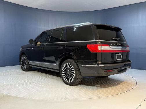 2021 Lincoln Navigator Black Label